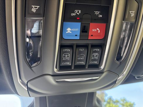 New 2026 Jeep Cherokee Overland AWD/4WD image 25