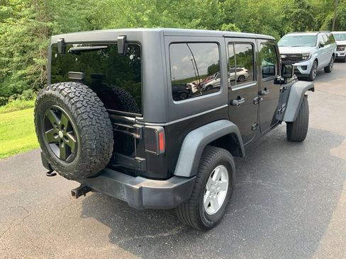 Used 2017 Jeep Wrangler Unlimited Sport w/ Quick Order Package 23S AWD/4WD image 11