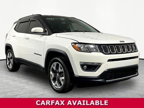 Used 2018 Jeep Compass Limited AWD/4WD image 3