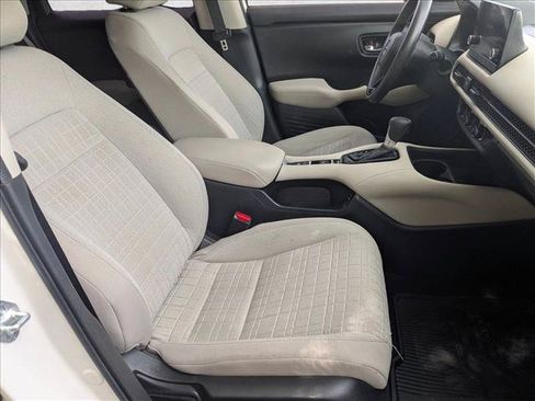Used 2024 Honda HR-V LX image 19