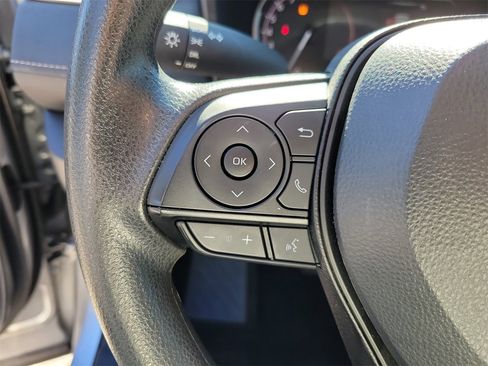 Used 2025 Toyota RAV4 LE image 19