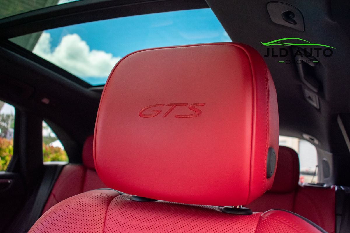Used 2018 Porsche Macan GTS w/ Premium Package Plus AWD/4WD image 28