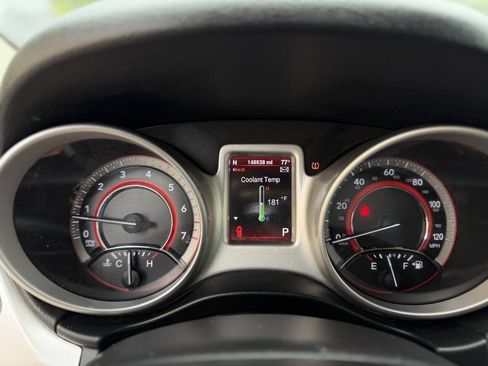 Used 2013 Dodge Journey SXT w/ Popular Equipment Group FWD image 11