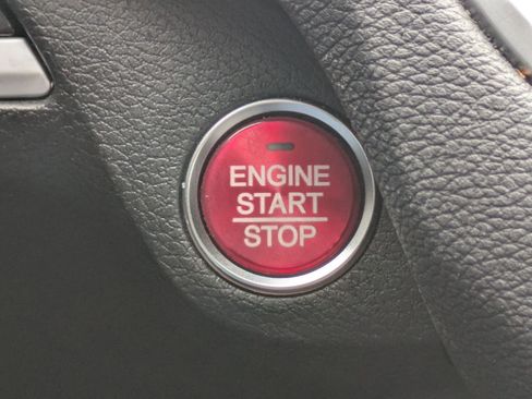 Used 2018 Acura TLX w/ Technology Package image 15