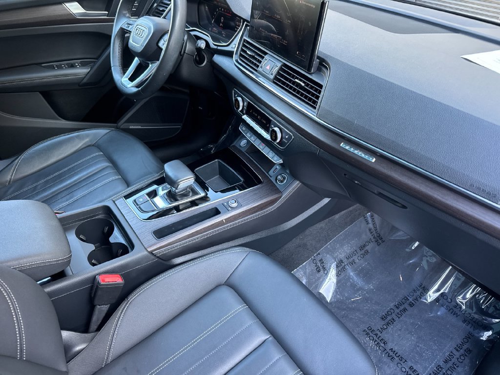 Used 2023 Audi Q5 Premium Plus w/ Premium Plus Package AWD/4WD image 19