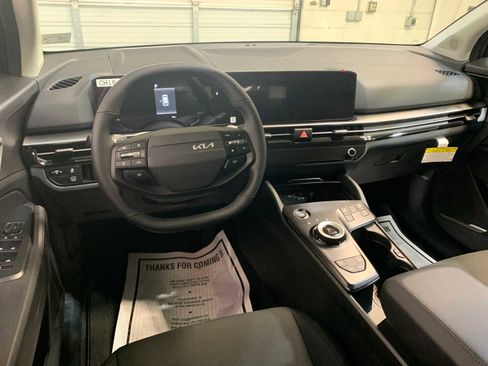 New 2026 Kia Sportage S image 4