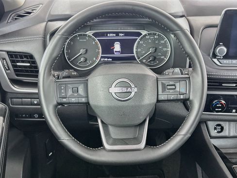 Used 2026 Nissan Rogue SV AWD/4WD image 18