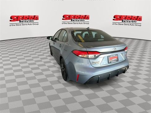 Used 2023 Toyota Corolla SE image 8