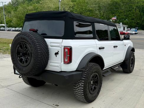 Used 2023 Ford Bronco Wildtrak AWD/4WD image 2