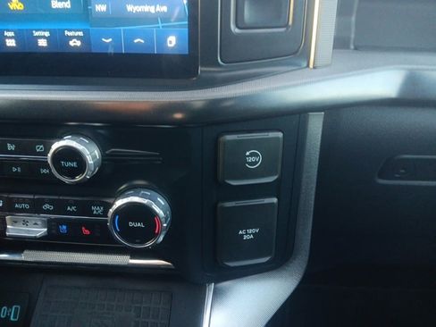 Certified 2022 Ford F150 Platinum image 48