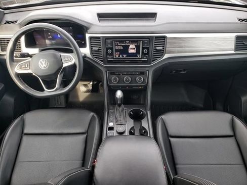 Used 2023 Volkswagen Atlas Cross Sport SE AWD/4WD image 15