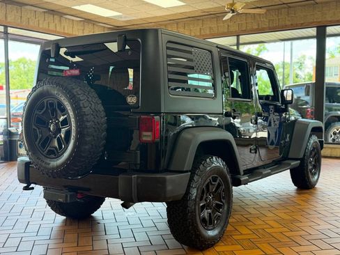 Used 2017 Jeep Wrangler Unlimited Sport AWD/4WD image 8