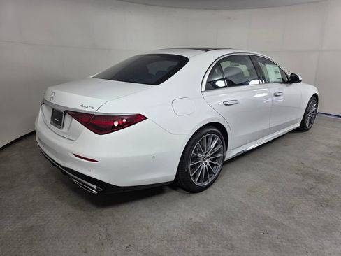 New 2026 Mercedes-Benz S 500 4MATIC image 4