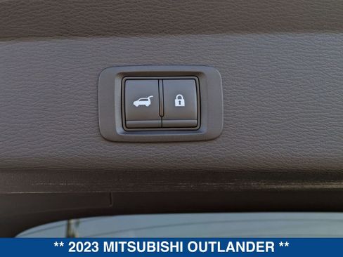Used 2023 Mitsubishi Outlander SEL 40th Anniversary image 14