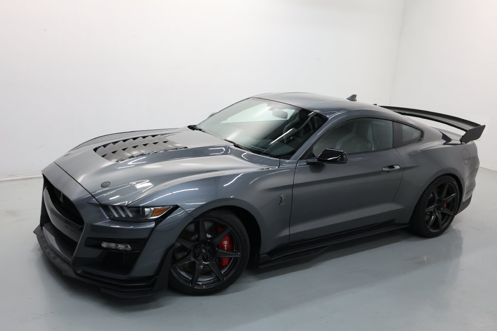 Used 2022 Ford Mustang Shelby GT500 w/ Carbon Fiber Track Pack RWD image 54