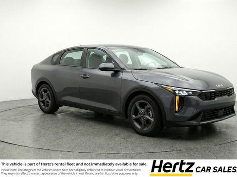 Used 2025 Kia K4 FWD image 1
