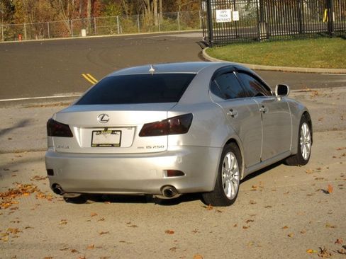 Used 2007 Lexus IS 250 AWD image 12