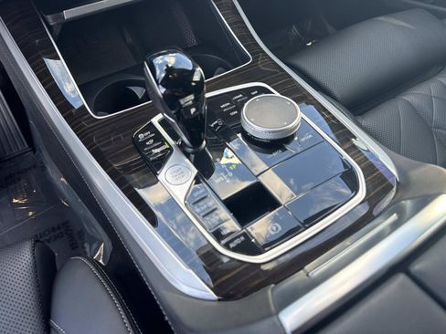 Used 2023 BMW X5 xDrive40i image 24