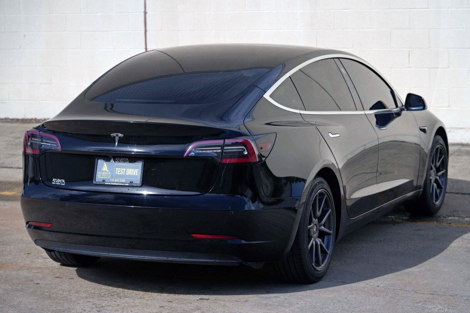 Used 2018 Tesla Model 3 Long Range RWD image 50