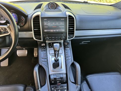 Used 2018 Porsche Cayenne GTS w/ Premium Package Plus image 25