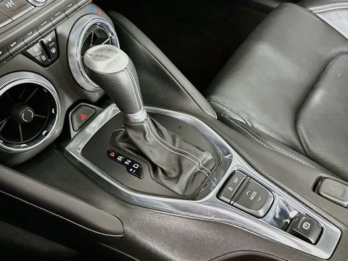 Used 2016 Chevrolet Camaro SS RWD image 18