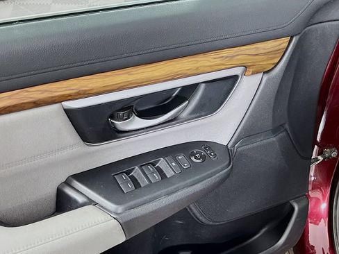 Used 2017 Honda CR-V EX image 16