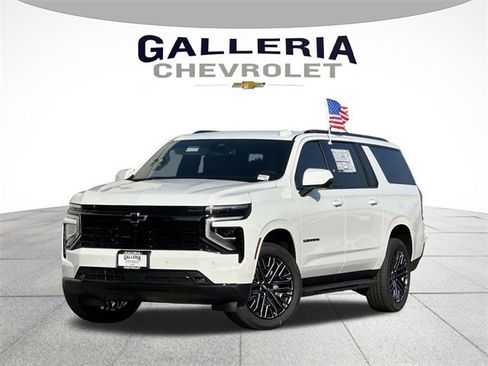 New 2026 Chevrolet Suburban RST w/ Comfort Package image 2
