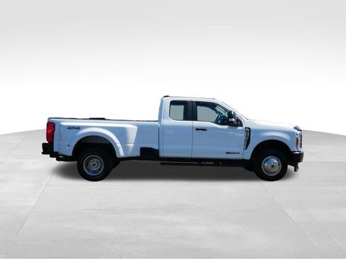 Used 2023 Ford F350 XL AWD/4WD image 8