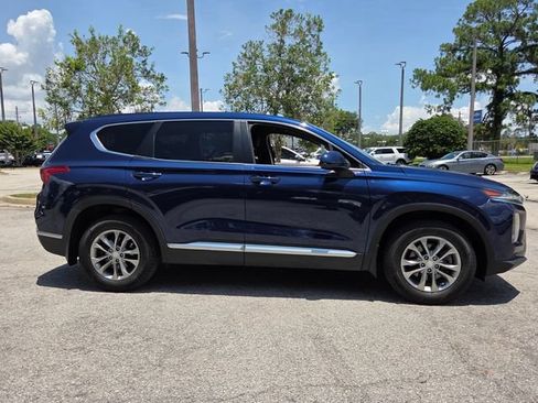 Used 2020 Hyundai Santa Fe SE AWD/4WD image 8