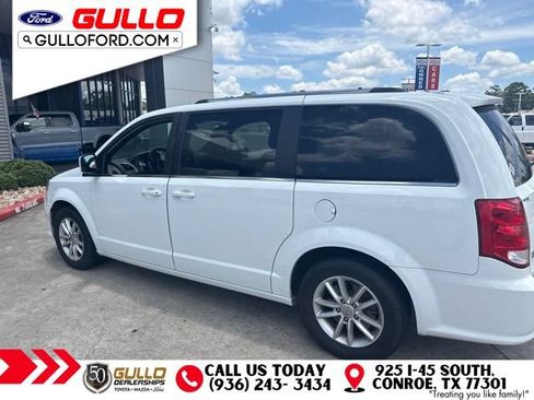 Used 2019 Dodge Grand Caravan SXT FWD image 4