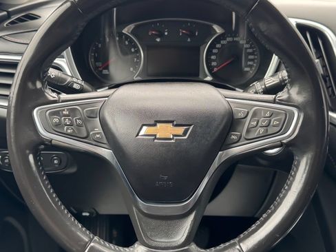 Used 2020 Chevrolet Equinox Premier AWD/4WD image 18