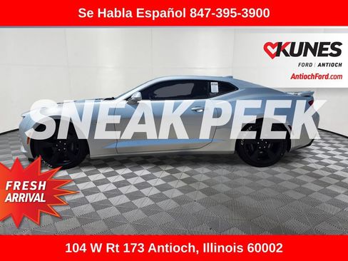 Used 2018 Chevrolet Camaro SS RWD image 5