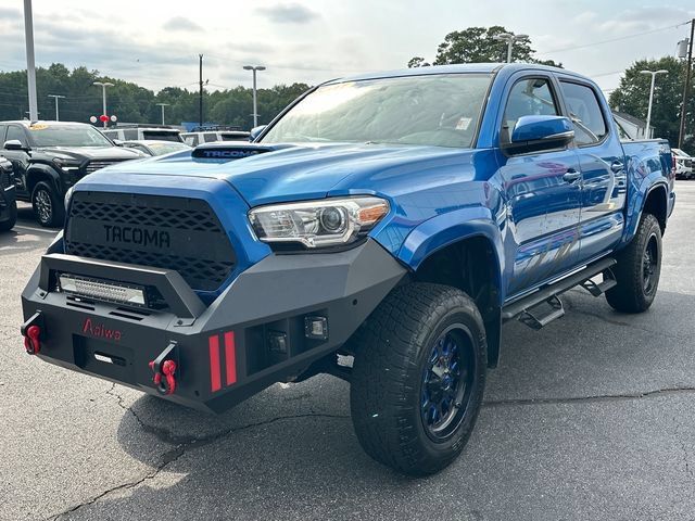 Used 2017 Toyota Tacoma TRD Sport w/ Tow Package (A/T) AWD/4WD image 8