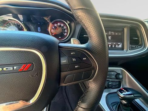 Used 2022 Dodge Challenger R/T RWD image 28