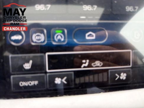 Used 2025 Subaru Outback Premium AWD/4WD image 19