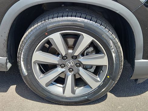 Used 2023 Honda Pilot Elite image 8