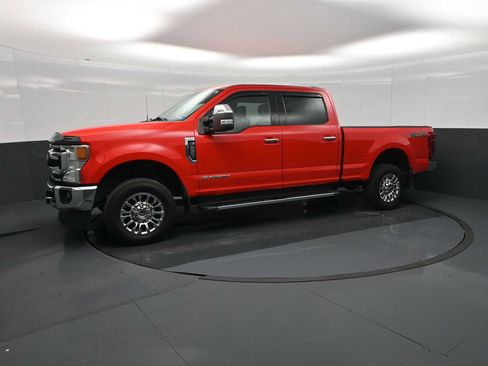 Used 2020 Ford F250 XLT w/ XLT Premium Package AWD/4WD image 4