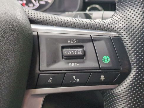 Used 2024 Mitsubishi Outlander SE FWD image 25