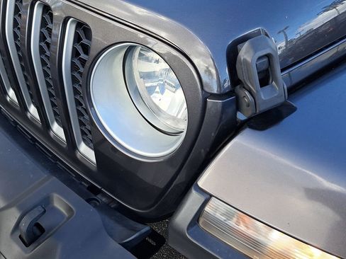 Used 2021 Jeep Gladiator Overland w/ Popular Equipment Package image 7