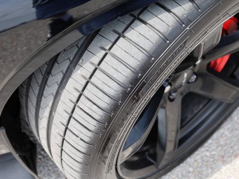 Used 2017 Dodge Challenger SRT Hellcat RWD image 24