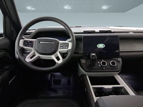 New 2026 Land Rover Defender 110 S image 20