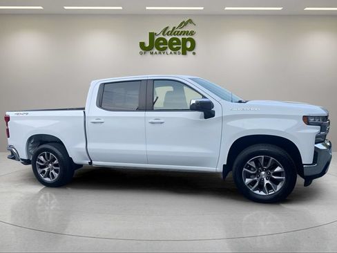 Used 2022 Chevrolet Silverado 1500 LT AWD/4WD image 11