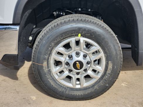 New 2026 Chevrolet Silverado 2500 W/T w/ WT/CX Safety Package image 18