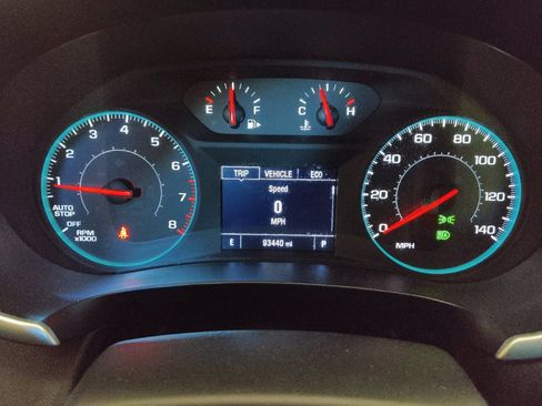 Used 2023 Chevrolet Malibu LS FWD image 23