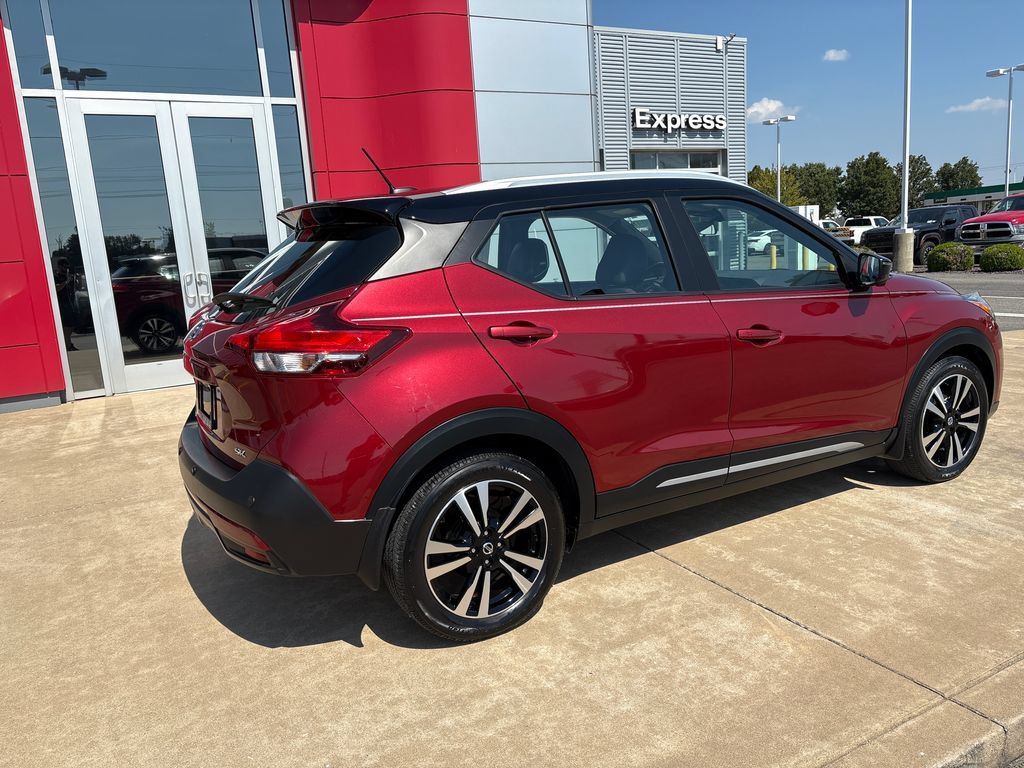 Certified 2020 Nissan Kicks SR w/ SR Premium Package FWD image 5