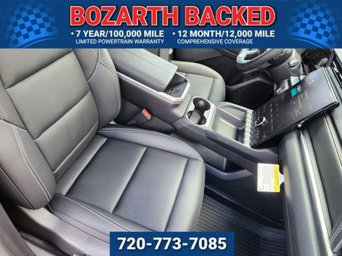 Used 2025 GMC Terrain Elevation w/ Elevation Premium Package AWD/4WD image 11
