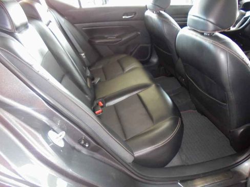 Used 2019 Nissan Altima 2.5 SR image 10