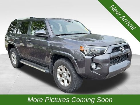 Used 2019 Toyota 4Runner SR5 RWD image 1