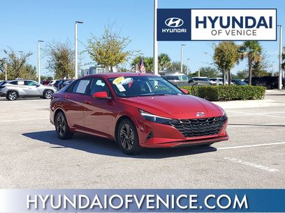 Certified 2022 Hyundai Elantra SEL