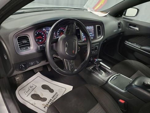 Used 2023 Dodge Charger SXT image 13